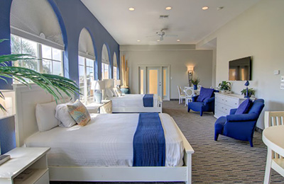 Spacious room with 2 Queen Beds for a relaxing stay